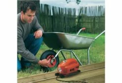 Black & Decker ASI 200 Mini Compressor Mini Compressor | 8,3 Bar | 12 Volt DC | + Toebehoren [ASI200] -METABO Winkel Black Decker ASI 200 Mini Compressor ASI200 ext 6