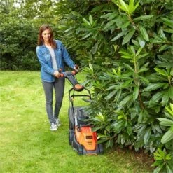 Black & Decker BEMW461ES Grasmaaier | Easysteer | 1400W | 34 Cm | 400 M2 [BEMW 461 ES - Easysteer] -METABO Winkel Black Decker BEMW461ES BEMW 461 ES Easysteer ext 6