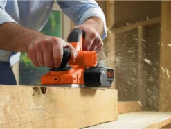 Black & Decker KW750K Schaafmachine | 82 Mm | 750 Watt | + Stofzak + Koffer [KW750K-QS] -METABO Winkel Black Decker KW750K KW750K ext 2