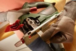 Bosch Groen EasyCut 50 EasyCut Zaag Met NanoBlade | 500 Watt | 50 Mm | +Tb | +Koffer [0.603.3C8.000] -METABO Winkel Bosch EasyCut 50 0.603.3C8.000 ext 2