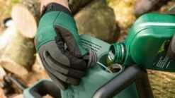 Bosch Tuingereedschap UniversalChain 40 Kettingzaag | 400 Mm | 1800 Watt | +2de Ketting [0.600.8B8.401] -METABO Winkel Bosch Tuin UniversalChain 40 0.600.8B8.401 ext 6