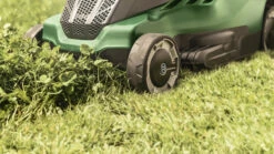 Bosch Tuingereedschap UniversalRotak 450 Grasmaaier | LeafCollect | ErgoFlex | 1300 Watt | 34 Cm [0.600.8B9.005] -METABO Winkel Bosch Tuin UniversalRotak 450 0.600.8B9.000 ext 2