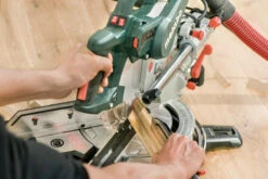 Metabo KGSV 72 Xact SYM Afkortzaag | 216 Mm | 1800 W | Interne Trekstangen | Hoekaanslag [612216000] -METABO Winkel Metabo KGSV 72 Xact SYM 612216000 ext 3
