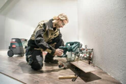 Metabo KGSV 72 Xact SYM Afkortzaag | 216 Mm | 1800 W | Interne Trekstangen | Hoekaanslag [612216000] -METABO Winkel Metabo KGSV 72 Xact SYM 612216000 ext 4