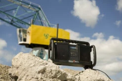 PerfectPro ROCKBULL Bouwradio | Digitaal | High Power | Aux Ingang [RB2] -METABO Winkel PerfectPro Rockbull BULL1 ext 7