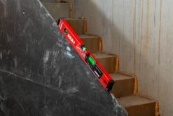 Sola REDM60 Digitale Waterpas Waterpas | Elektronische Hellingmeter REDM | 60 Cm | Magnetisch [01735801 (2 Libellen)] -METABO Winkel Sola REDM60 Digitale Waterpas 01735801 2 Libellen ext 4